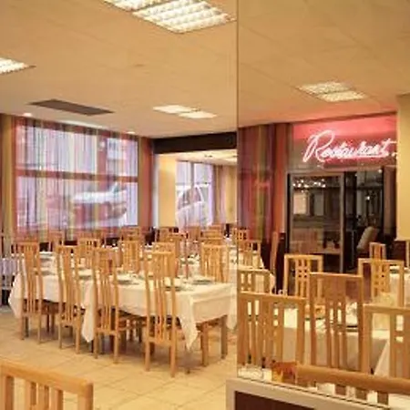 Albion Hotel 3*